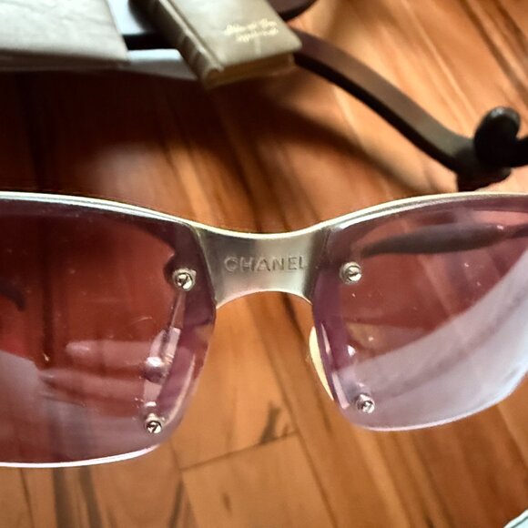 CHANEL Dark Grey and Silver Sunglasses with Rose/Lavender shade lenses - Picture 2 of 3